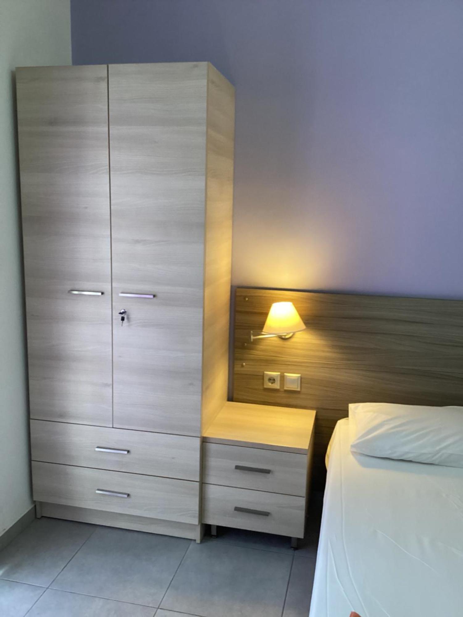 Alexandros Aparthotel Kamena Vourla Exterior foto
